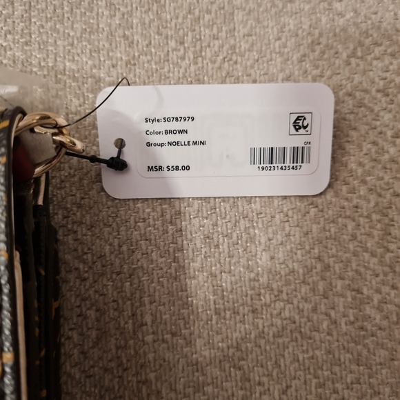 Guess Wallet Crossbody Nwt - Picture 3 of 5